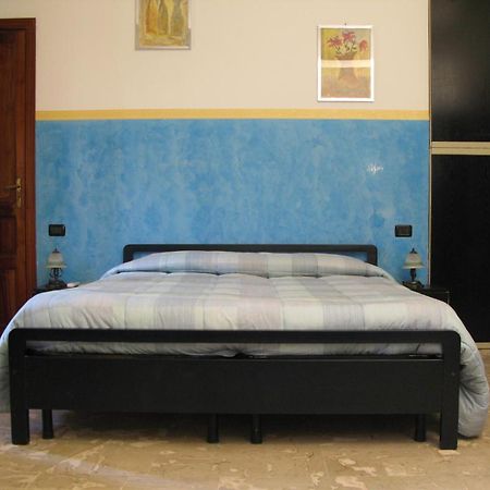 Mare Blu Bed & Breakfast Gioiosa Marea Oda fotoğraf